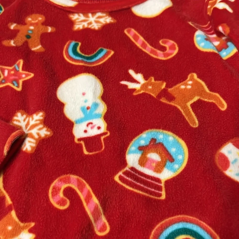 Cat‎ & Jack Two Piece Red Fleece Holiday Pajama Set 12M